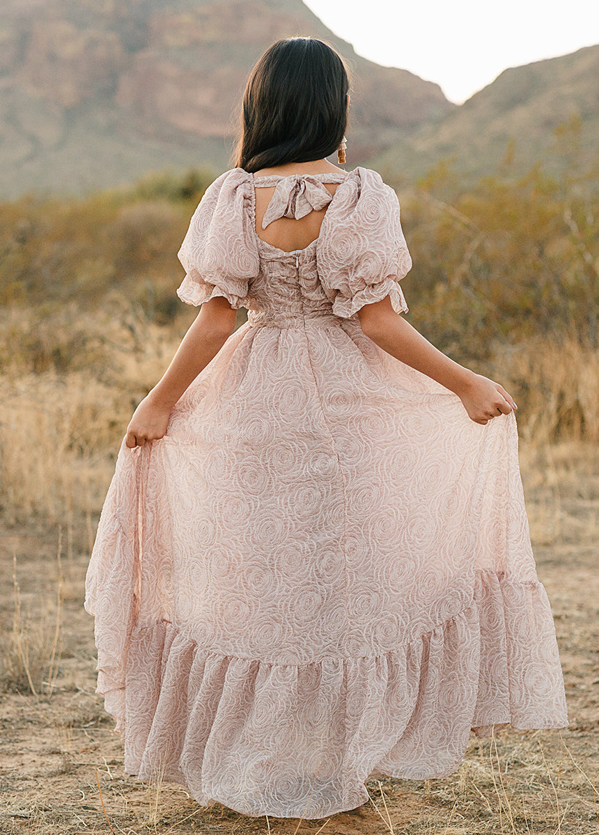 Shwaney Women's Elegant Dusty Lilac Impact Dress - Perfect for Weddings, Parties & Special Occasions