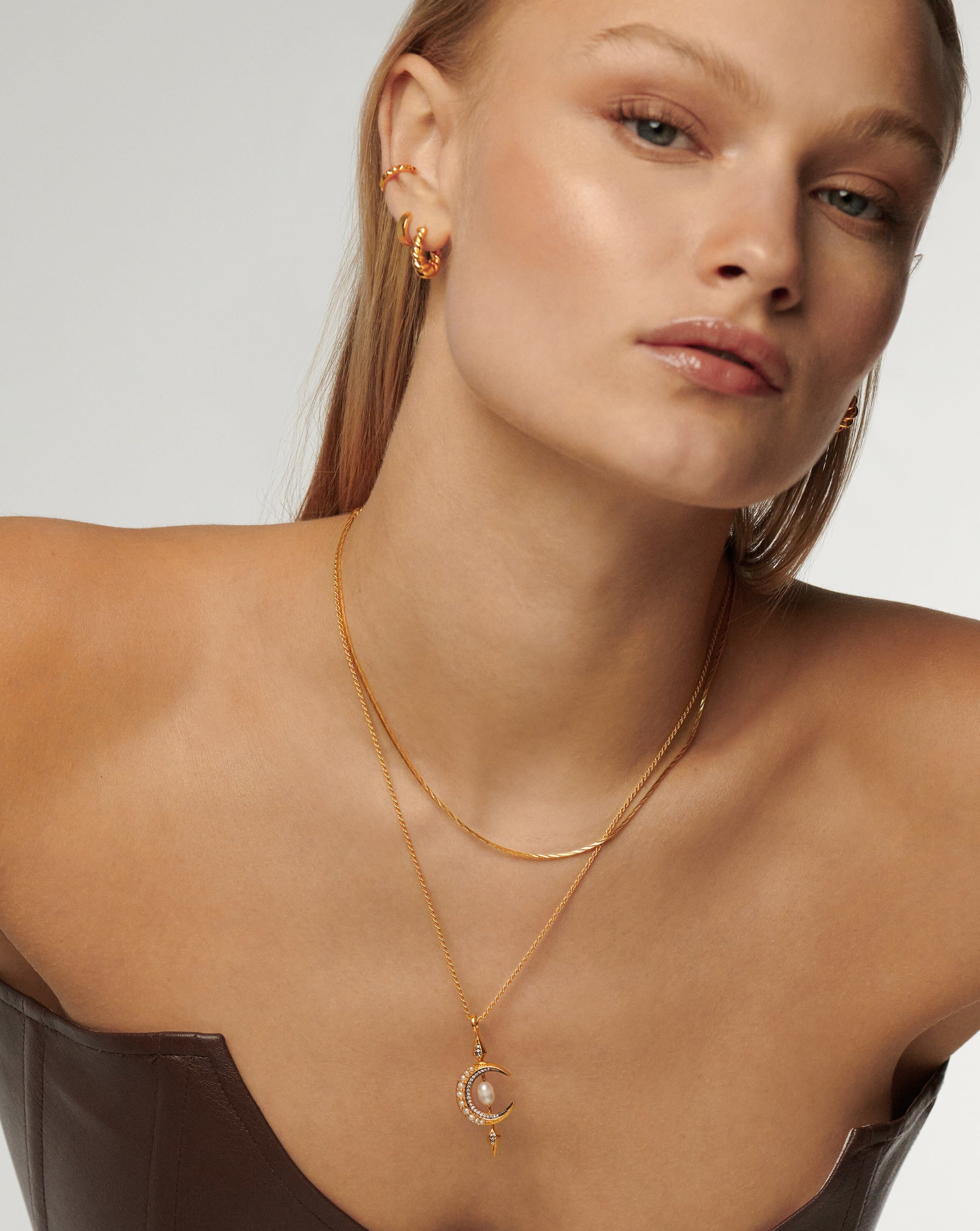 Savi Square Snake Chain Necklace for Women - 18K Gold Plated Stainless Steel Dainty Layering Jewelry - Perfect for Everyday Wear, Gift Giving & Special Occasions