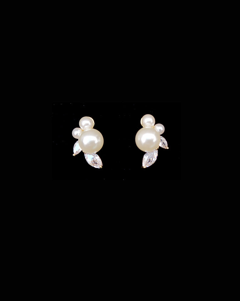 Stella by Johnny b at Kezani Petite Pearl and Crystal Stud Bridal Earrings - Perfect for Weddings, Prom & Special Occasions