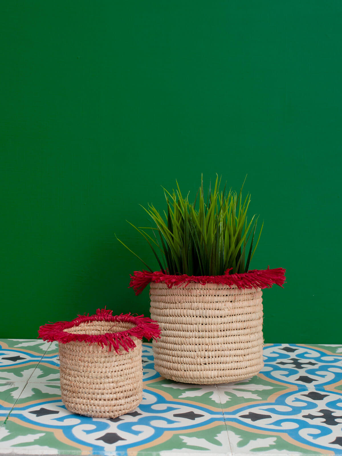 Handwoven Raffia Tassel Storage Baskets - Set of 3 Decorative Organizer Pots in Red | Perfect for Home Decor, Bathroom Organization & Gift Giving