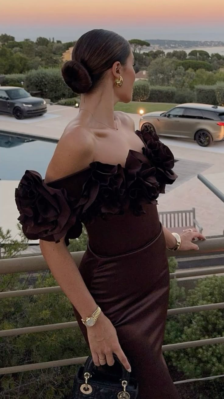 Elegant Off Shoulder Satin Long Prom Dress for Women - Formal Evening Gown J6036 - Perfect for Homecoming, Prom Night & Black Tie Events