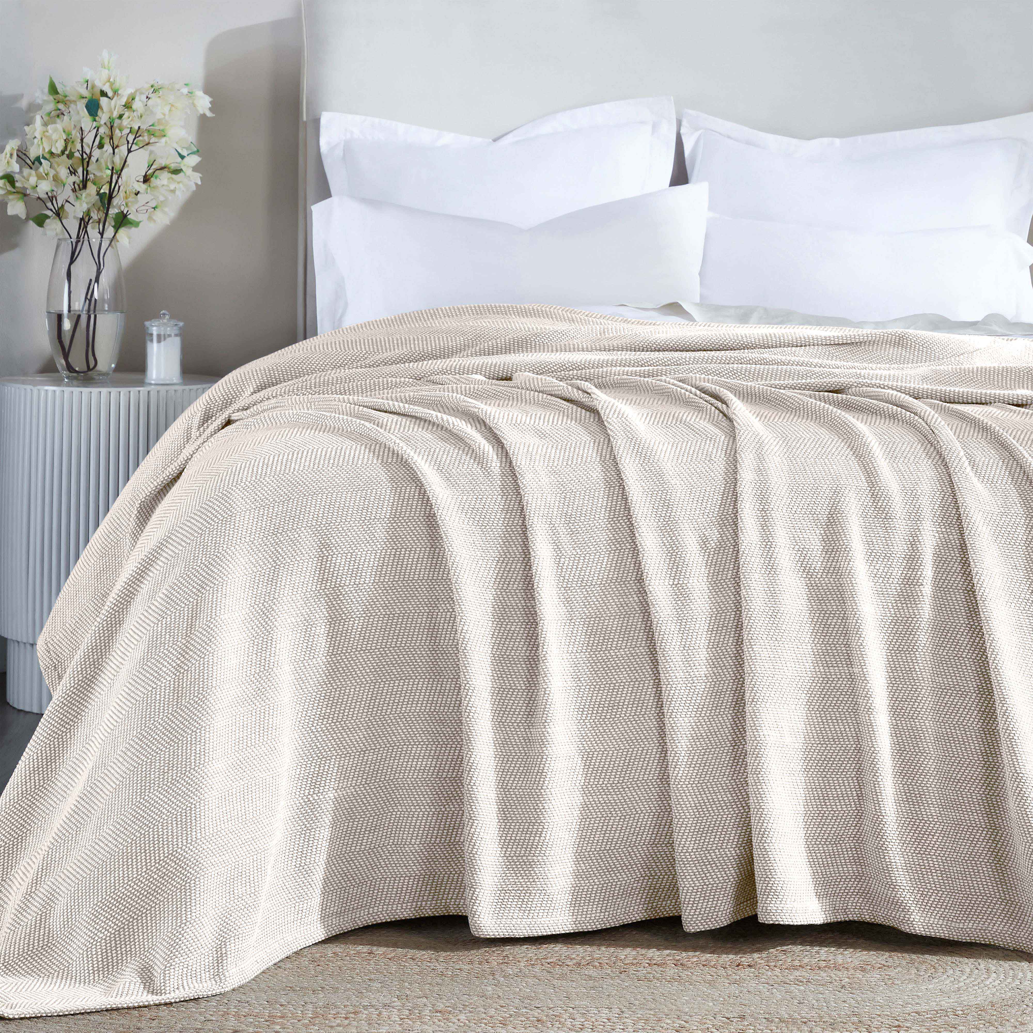 Soft Maya Chenille Herringbone Cotton Blanket - Medium Weight Throw for Bed, Sofa & Couch - Cozy Home Decor & Gift Idea