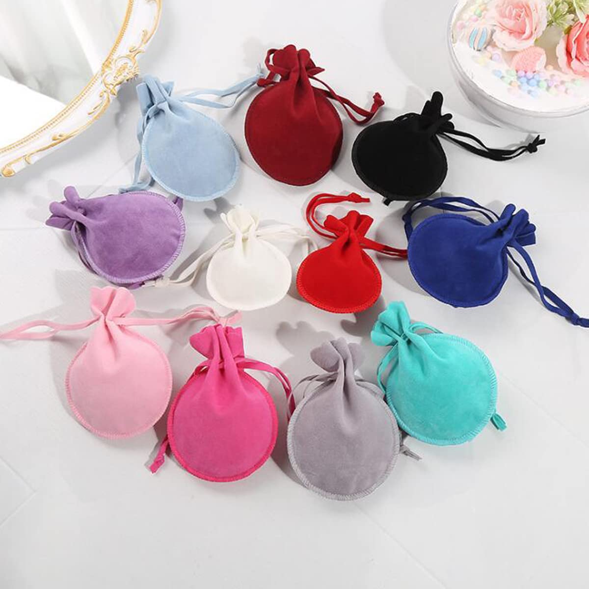 50 PCS Velvet Jewelry Bags - Calabash Shape Drawstring Pouches for Jewelry, Candy & Gifts - Perfect for Christmas, Wedding, Birthday Party Favors (3.5x4.7 Inches) - Elegant Storage & Gift Wrapping Solution