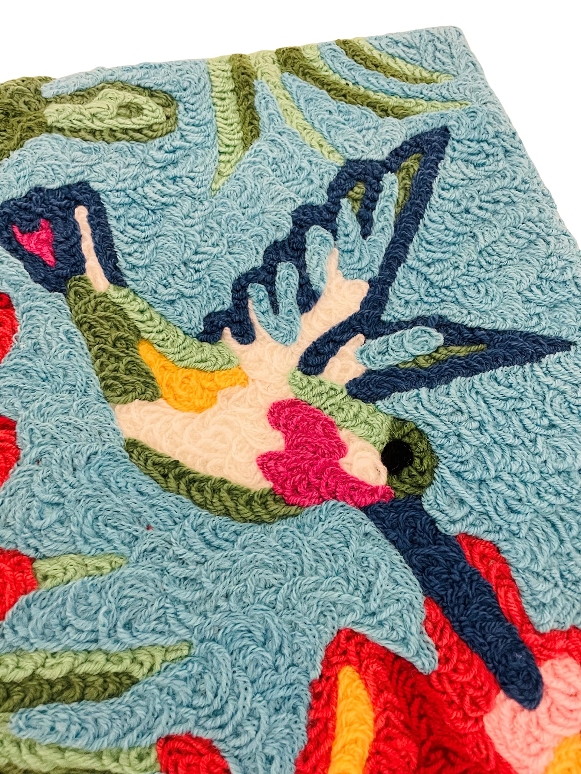 Blooming Cactus Hummingbird Floral Accent Rug 20