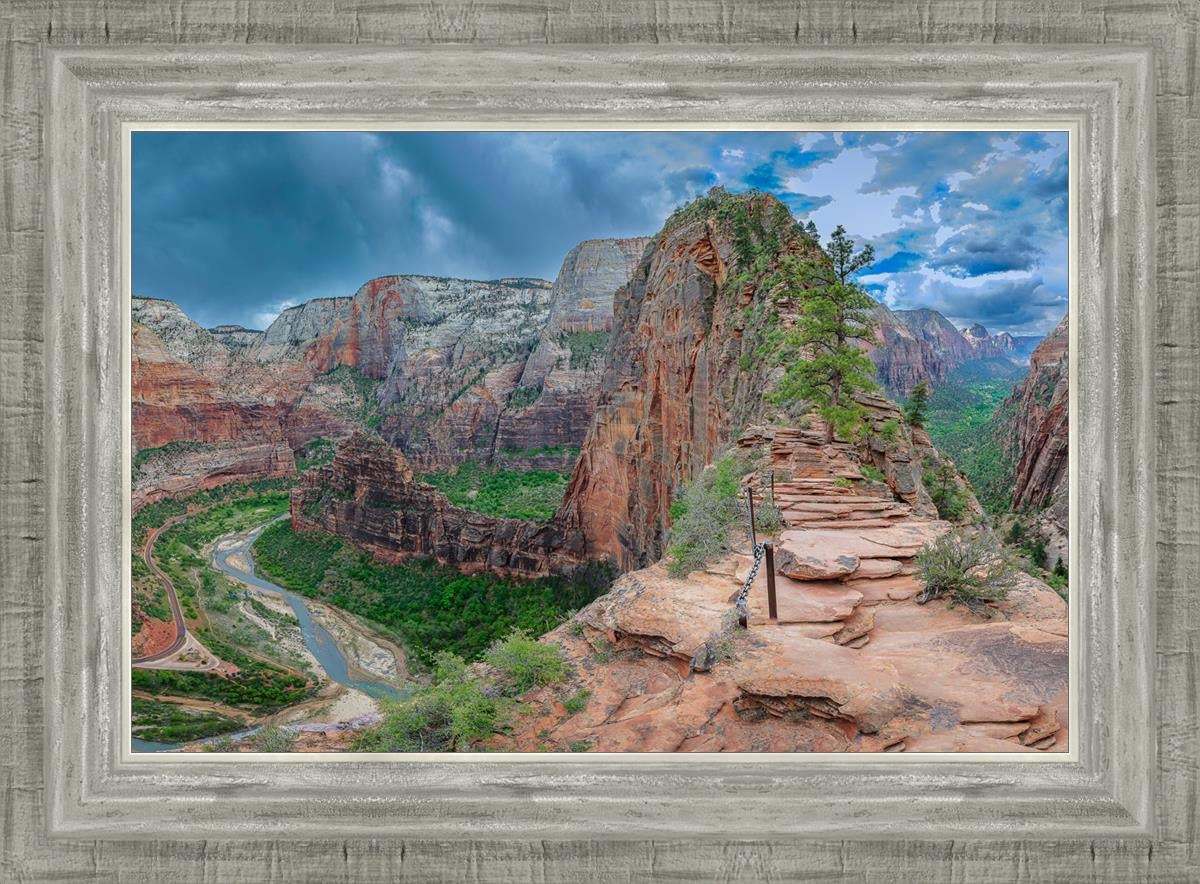Angel's Landing Panoramic View Hiking Backpack - Lightweight & Durable for Outdoor Adventures, Camping, and Travel