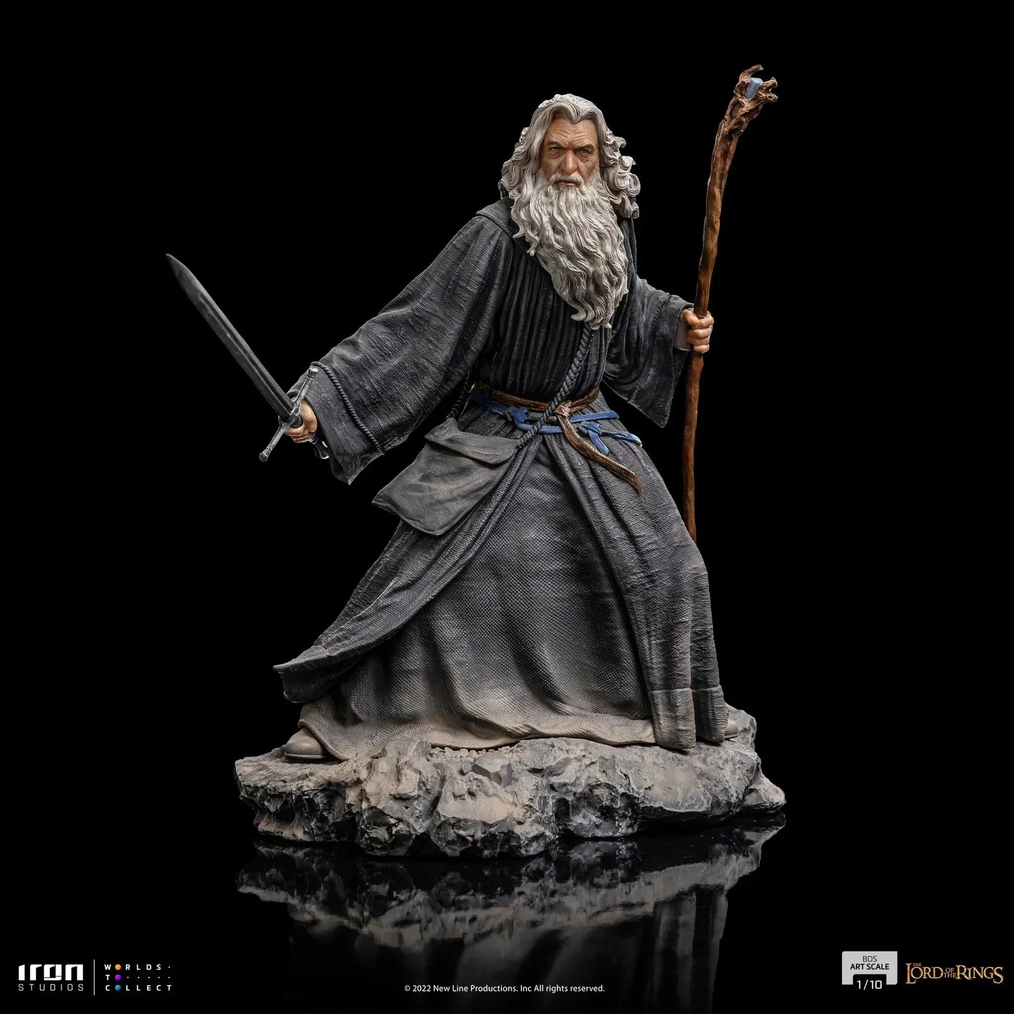 Iron Studios The Lord of The Rings Gandalf BDS Art Scale 1/10 Statue - Premium Collectible Figure for Display & Home Decor