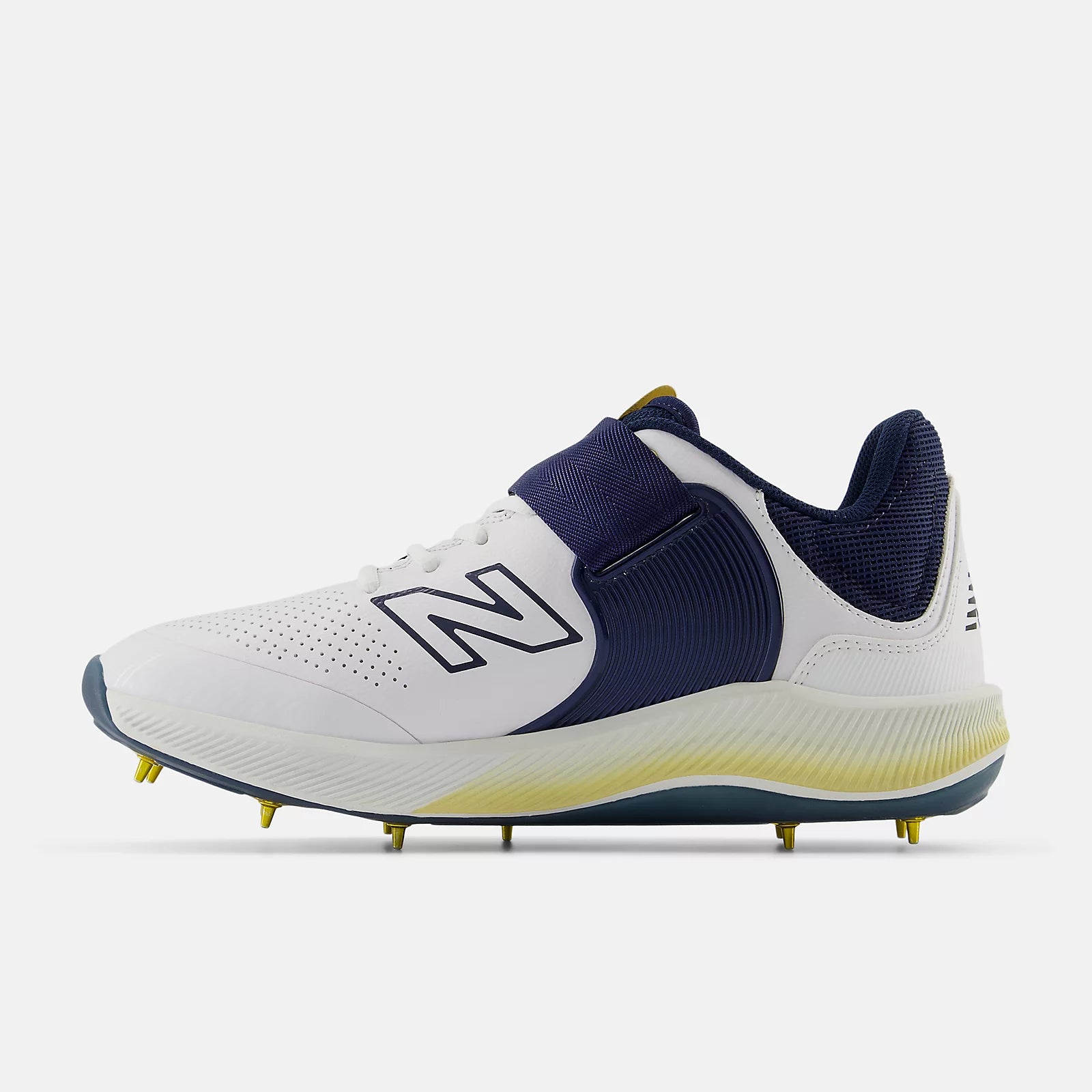 New Balance CK4040 V6 Cricket Spike Shoes - Lightweight Performance Footwear for Cricket Players | Perfect for Matches & Training Sessions