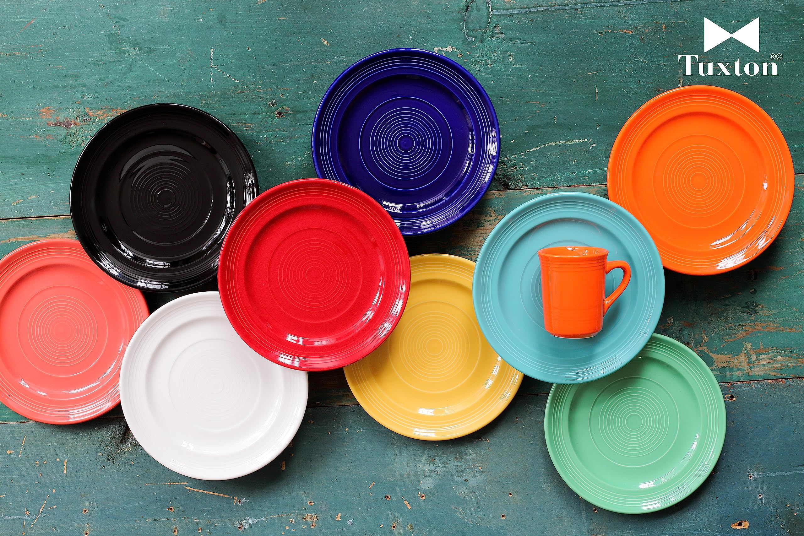 Tuxton China CCA-104 Round Ceramic Dinner Plate Set - 10.5