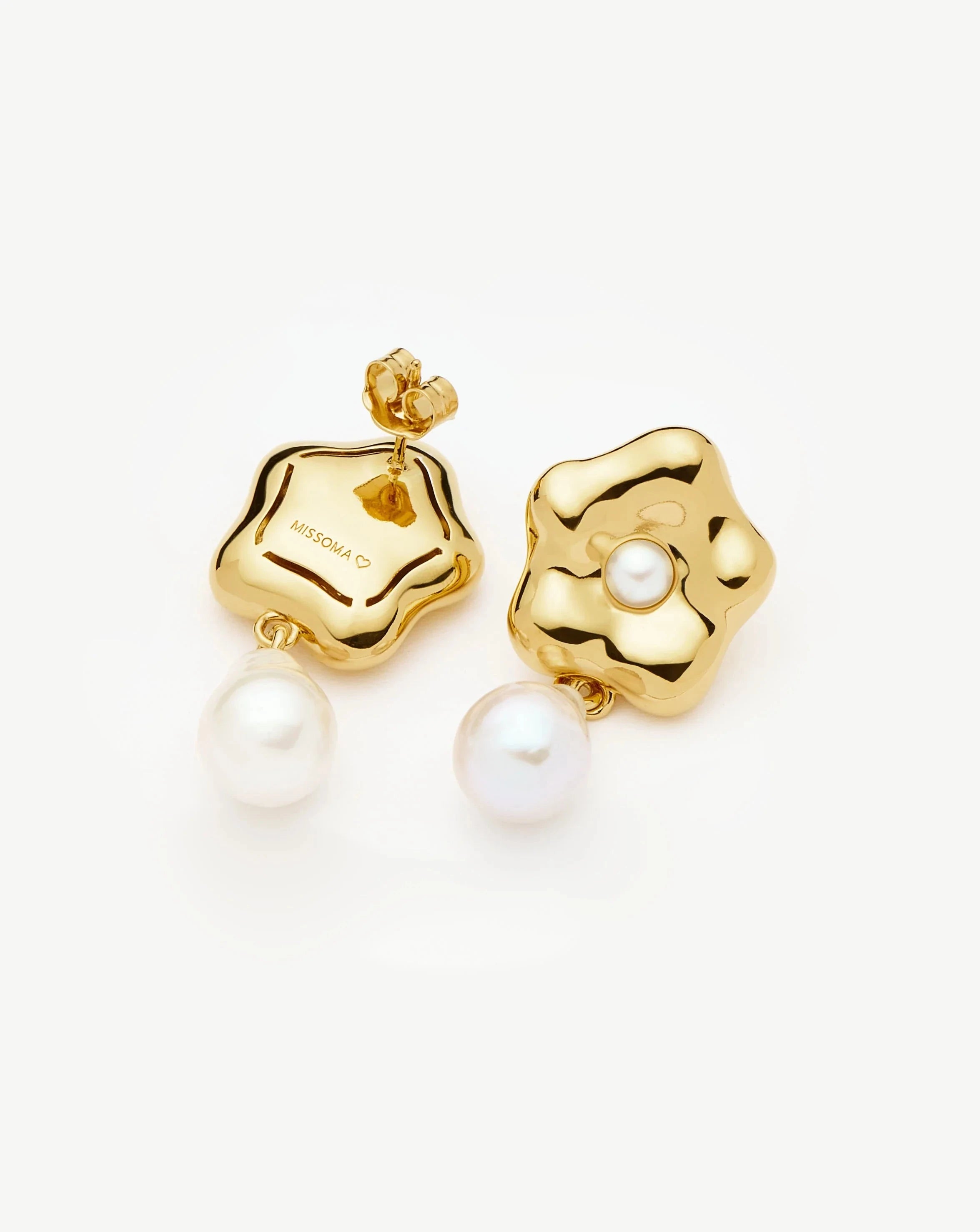 Eny Puffy Daisy Pearl Drop Earrings - 18k Gold Plated Dangle Earrings with Freshwater Pearls | Elegant Jewelry for Women, Perfect for Weddings, Parties & Daily Wear