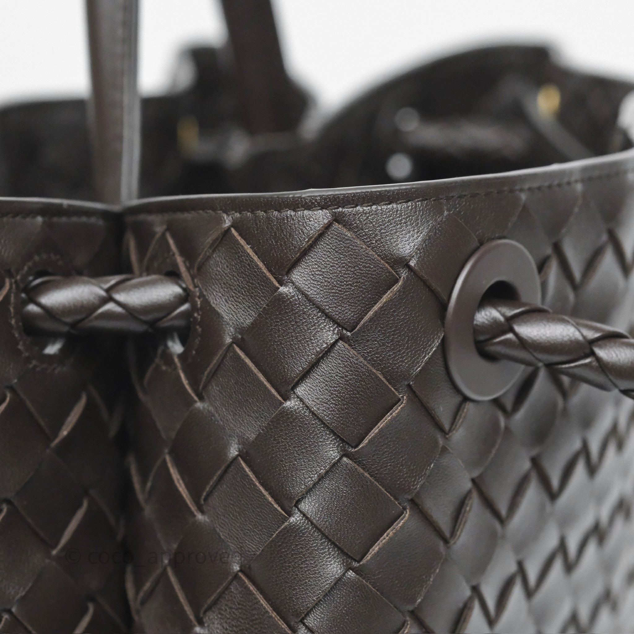 Bottega Veneta Medium Andiamo Bag in Fondant Brown - Intrecciato Lambskin Leather Crossbody Shoulder Bag for Women | Perfect for Work, Travel & Everyday Luxury