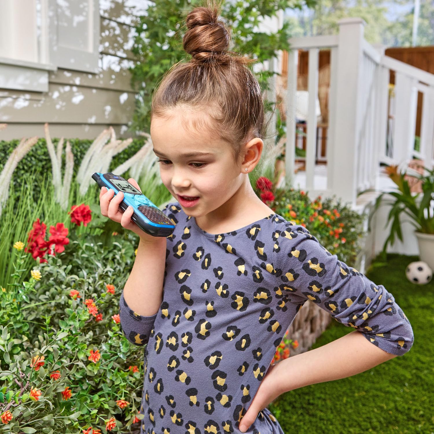 VTech KidiGo Walkie Talkies DX for Kids Ages 4+ | Long Range Children's Walkie Talkie Set with 2 Radios, 3 Channels & Clear Sound | Perfect for Outdoor Adventures, Camping & Backyard Play