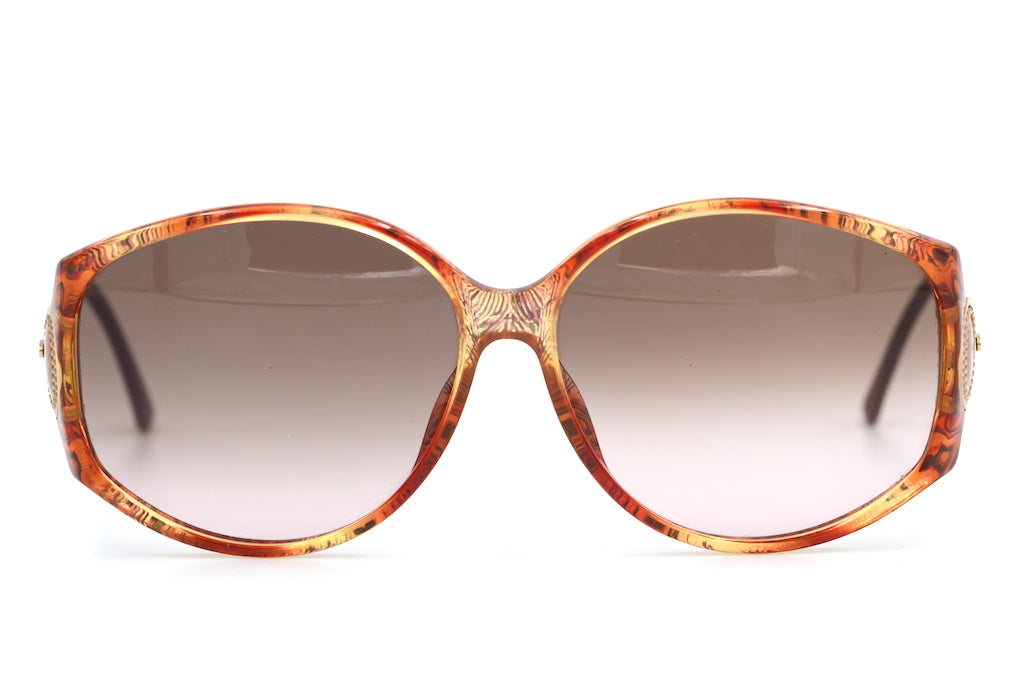 Christian Dior 2658 30 Sunglasses - Luxury Designer Shades for Women | UV Protection & Fashion Statement | Perfect for Beach, Driving & Outdoor Activities
