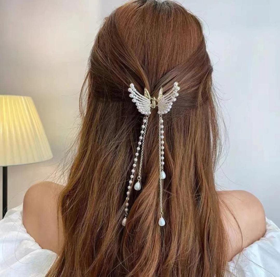 Butterfly Hair Clip for Women & Girls - Stylish Claw Clip for All Hair Types (1 Piece) - Perfect for School, Parties, and Everyday Wear