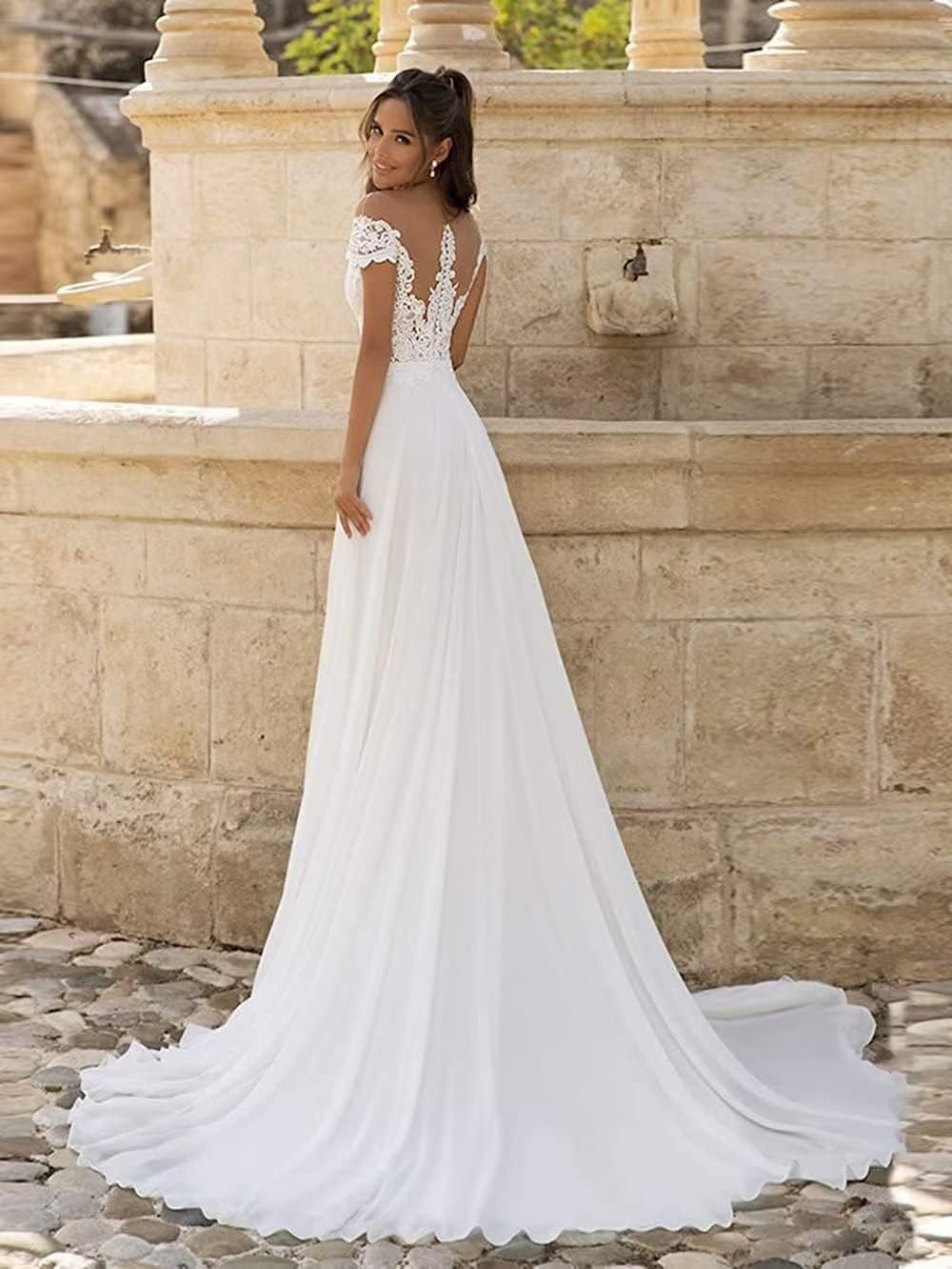 **POMUYOO Women's Beach Wedding Dress 2024 – Elegant Lace Appliques Bridal Gown for Bride, Boho Style – Perfect for Beach, Destination, and Outdoor Weddings**