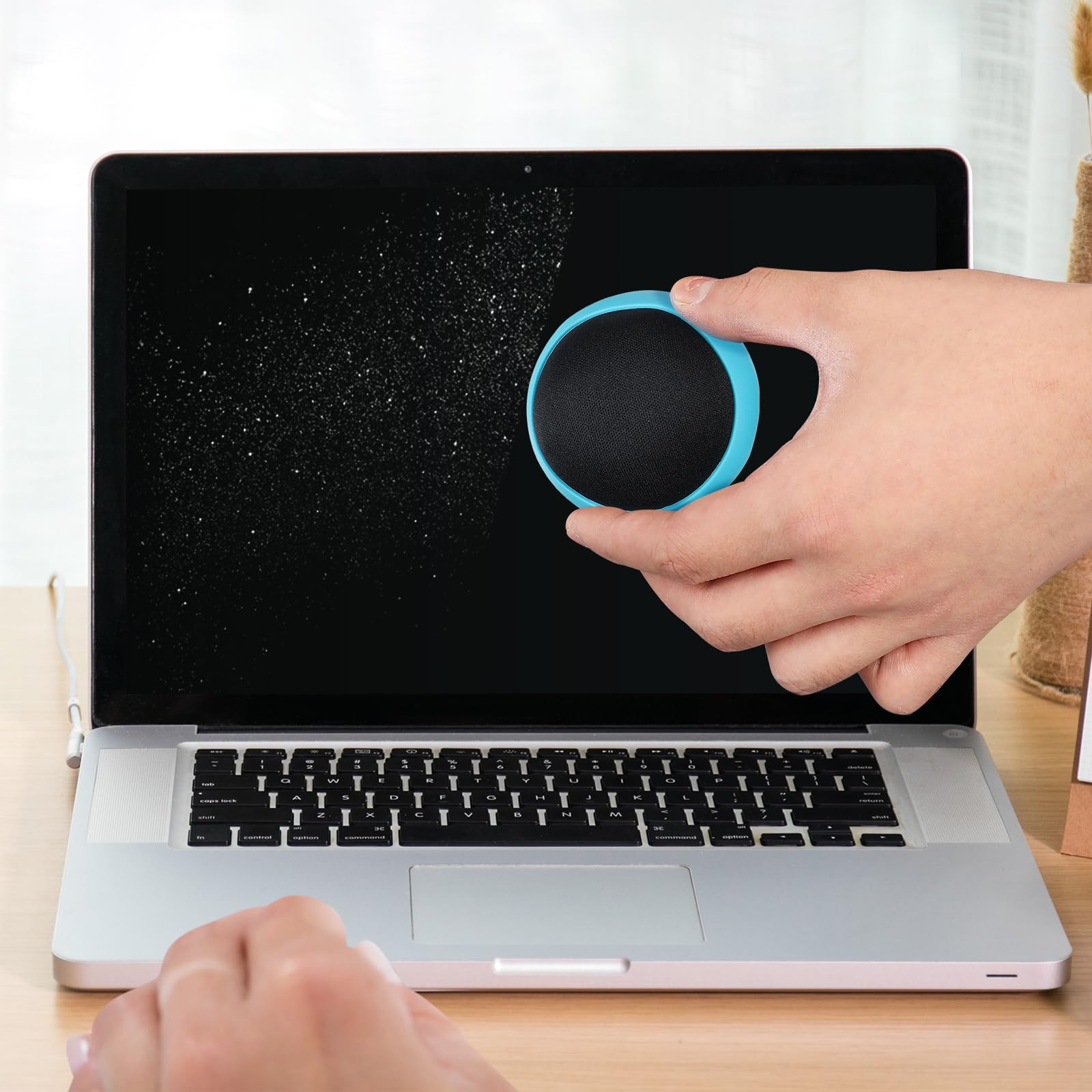 3pcs Screen Cleaning Balls for Phone & Computer Screens - Home & Office Use