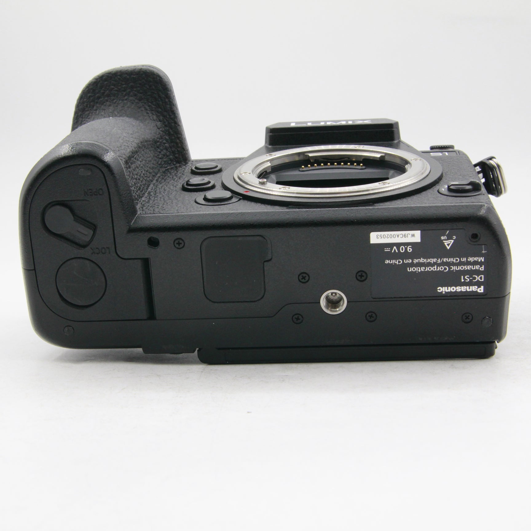 Refurbished Panasonic Lumix S1 Full Frame Mirrorless Camera Body Only - 20.8MP 4K Video, 2087 Shutter Count - Perfect for Professional Photography & Vlogging