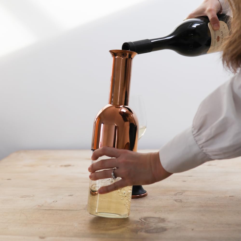 Premium Copper Wine Decanter with Mirror Finish - Elegant Aerator for Red Wine, Whiskey & Spirits - Perfect for Dinner Parties, Gifts & Home Bar Accessories
