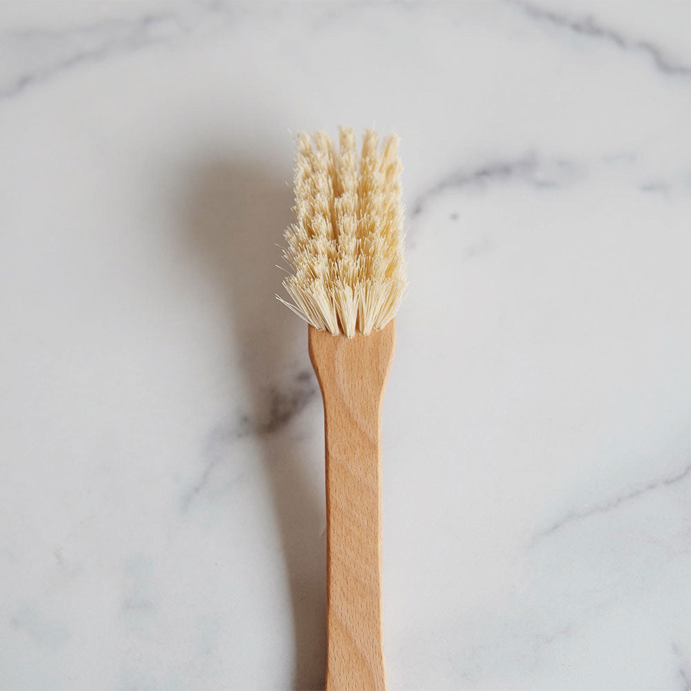 Eco-Friendly Curved Wooden Dish Brush - Natural Bamboo Handle & Soft Bristles for Gentle Cleaning | Perfect for Kitchen, Camping, and Travel Use