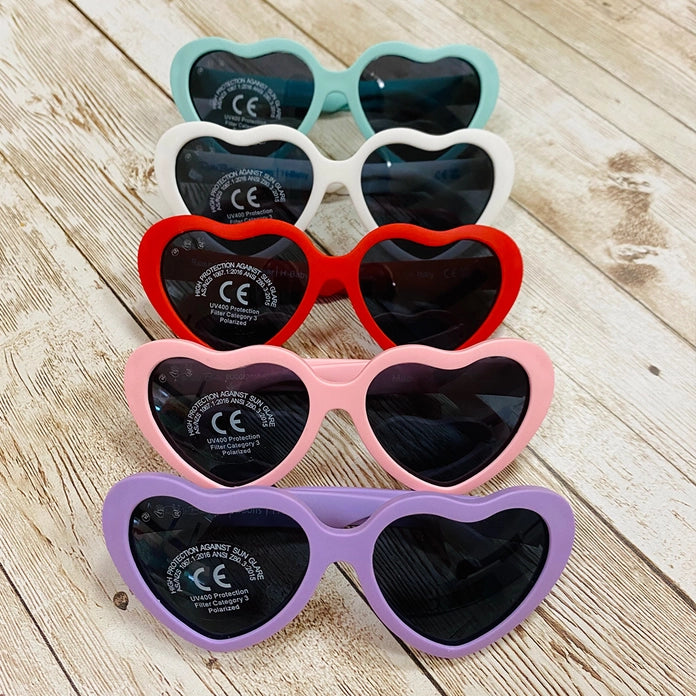 Heart Shaped Sunglasses for Women & Men - Trendy UV Protection Vintage Style - Perfect for Valentine's Day, Parties & Summer Outfits