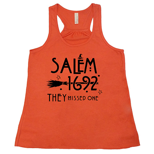 Salem 1692 They Missed One Vintage Witch Trial T-Shirt - Historical Unisex Cotton Tee for Halloween & Witchcraft Enthusiasts