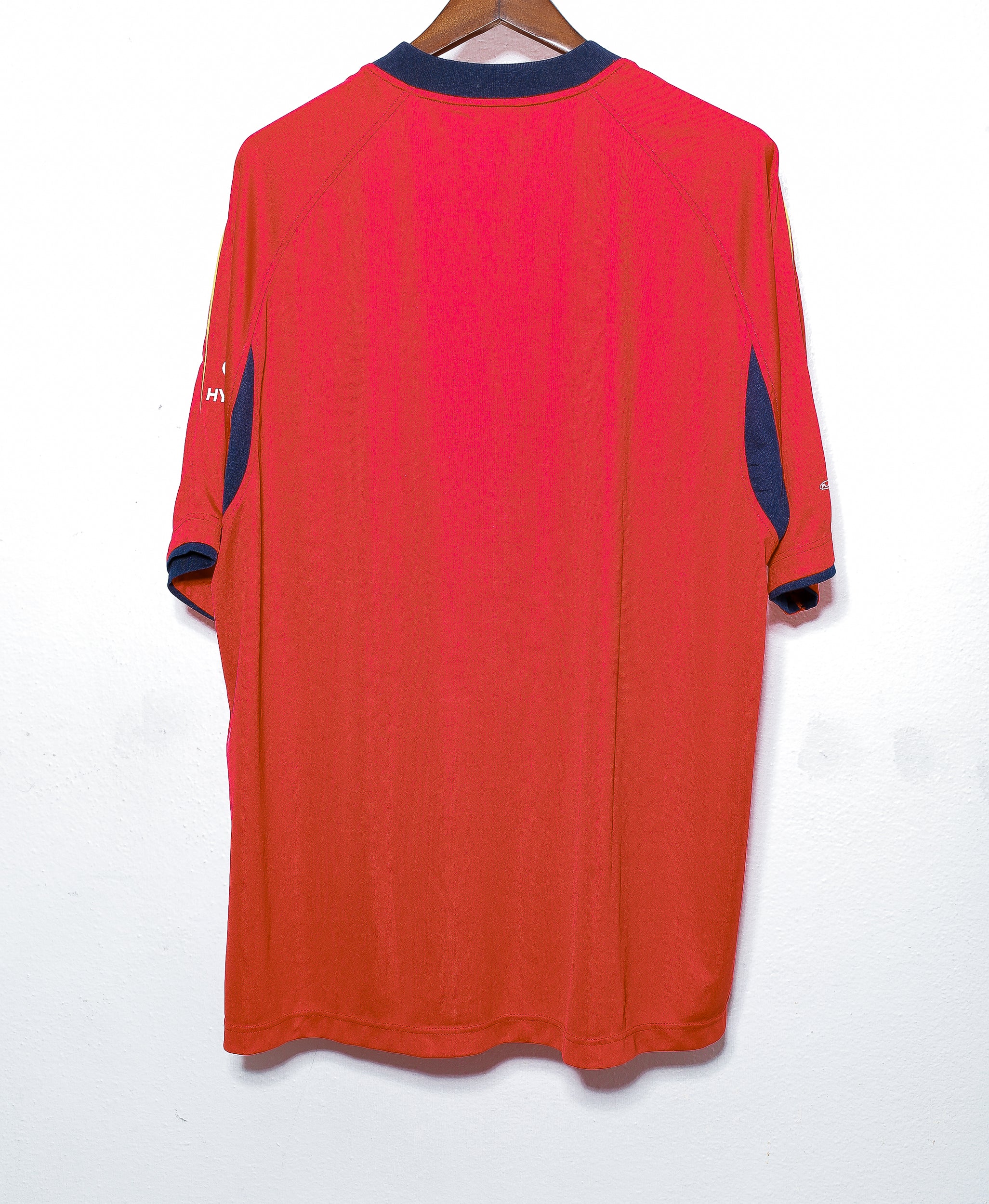 2005 Adelaide United Home Jersey XXL - Authentic Soccer Shirt for Fans & Collectors - Perfect for Matchdays & Sports Events