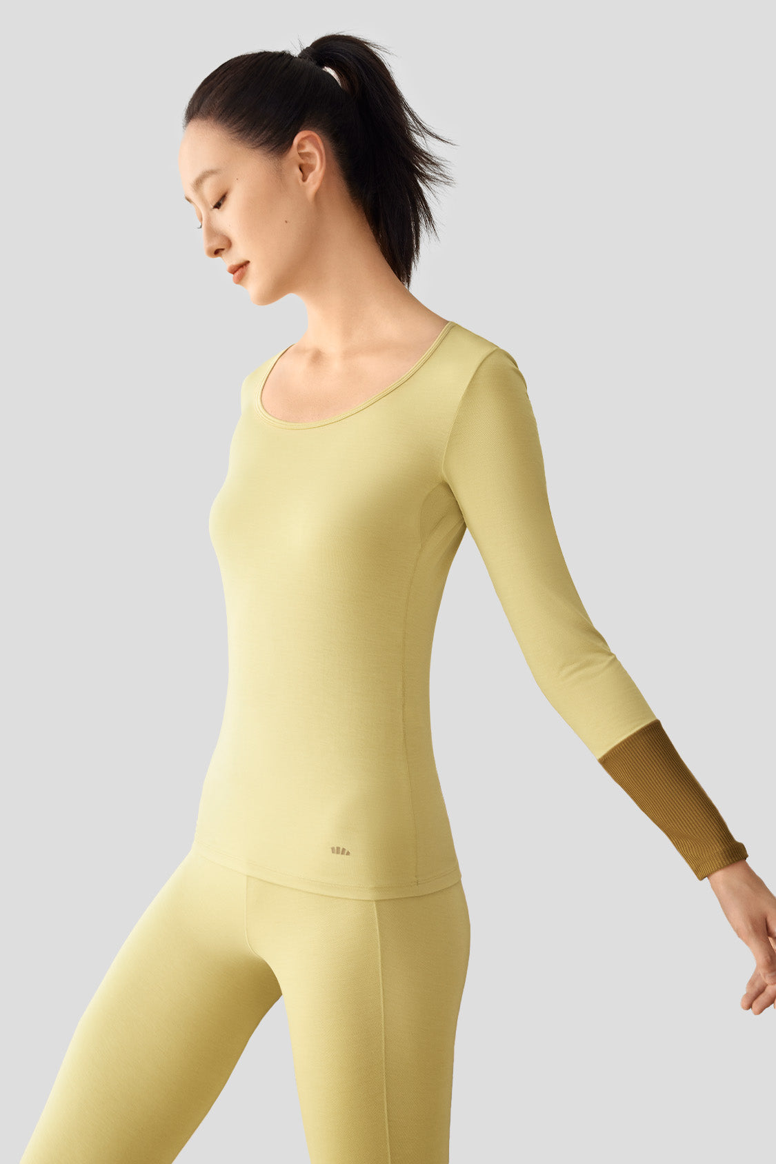 Women's Soft & Comfortable Thermal Underwear Set - Warm Winter Base Layer for Cold Weather - Perfect for Layering, Outdoor Activities & Lounge Wear