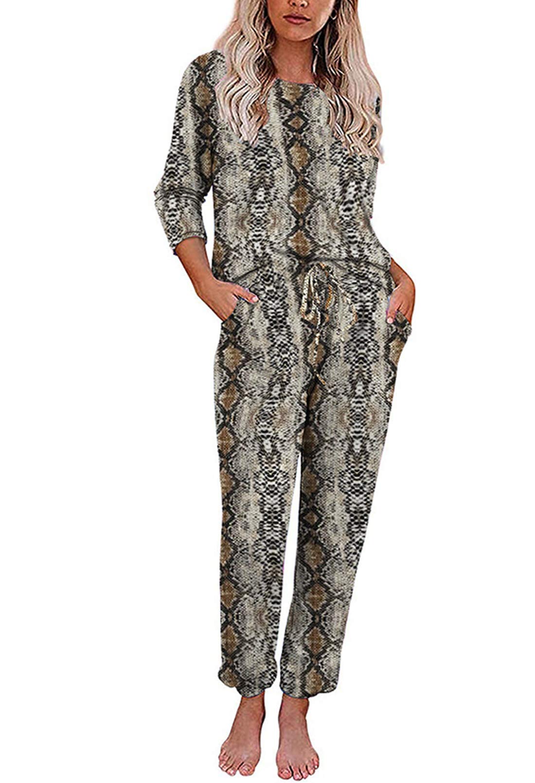 Women's 2 Piece Long Sleeve Crewneck Sweatsuit Set - Casual Pullover Shirt & Drawstring Sweatpants Loungewear Outfit for Home, Yoga, and Travel