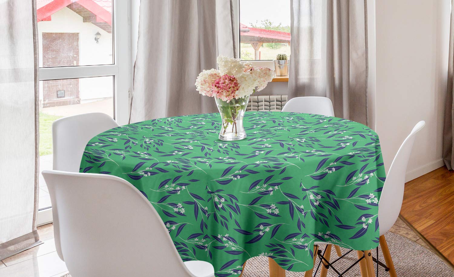 Lunarable Eucalyptus Round Tablecloth 60