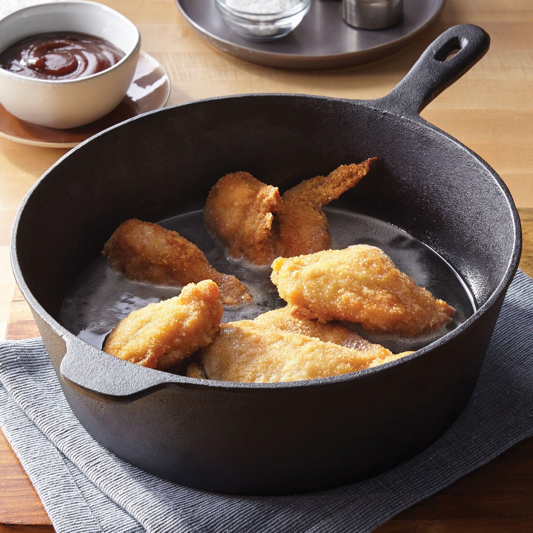 BrylaneHome 12 Inch Cast Iron Chicken Fryer with Lid - Pre-Seasoned Black Skillet for Frying, Baking & Searing - Perfect for Stovetop, Oven & Outdoor Cooking
