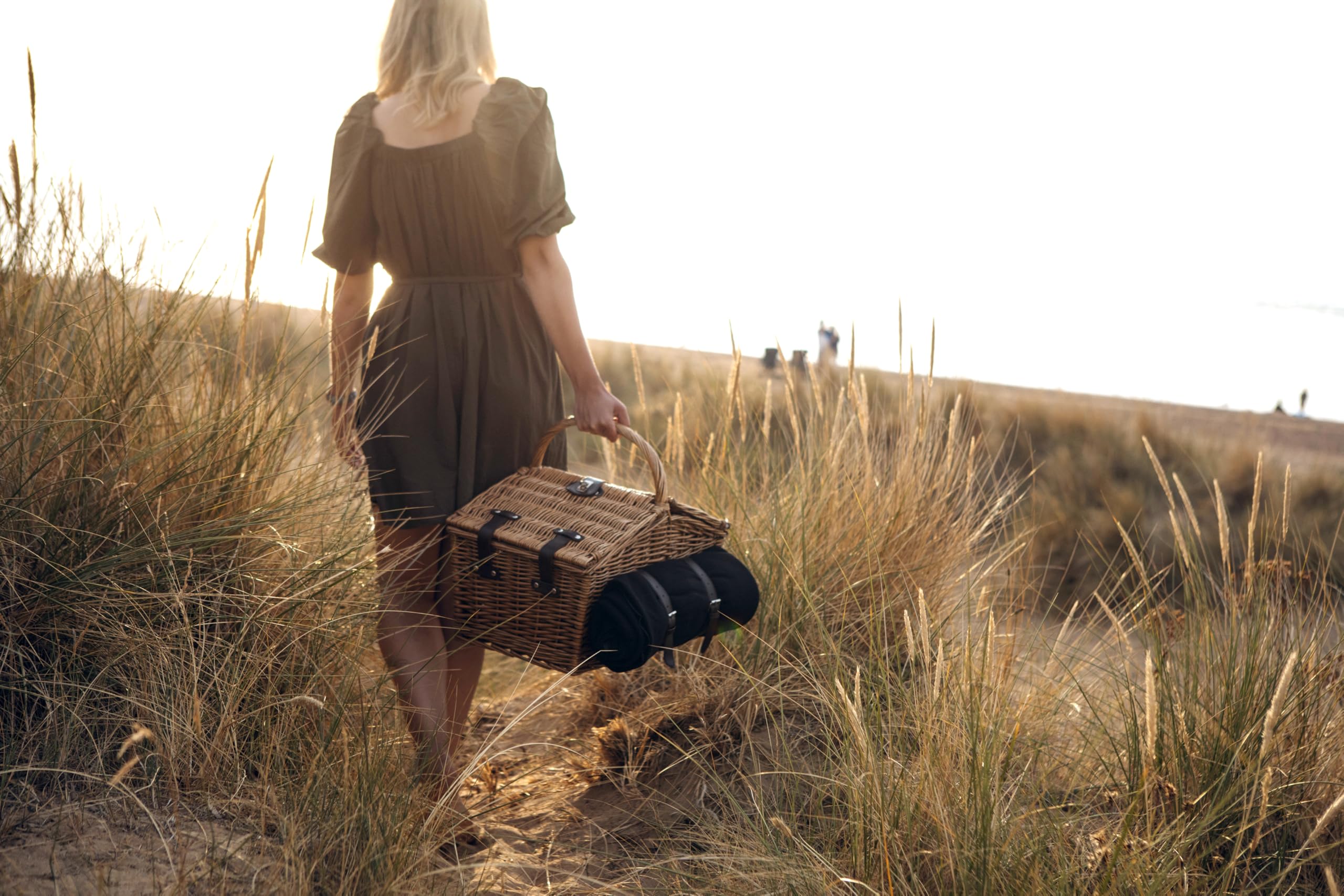 Pendleton Women's Rob Roy Picnic Basket - Insulated One Size Picnic Tote with Removable Straps for Outdoor Gatherings, Beach Trips & Camping Essentials