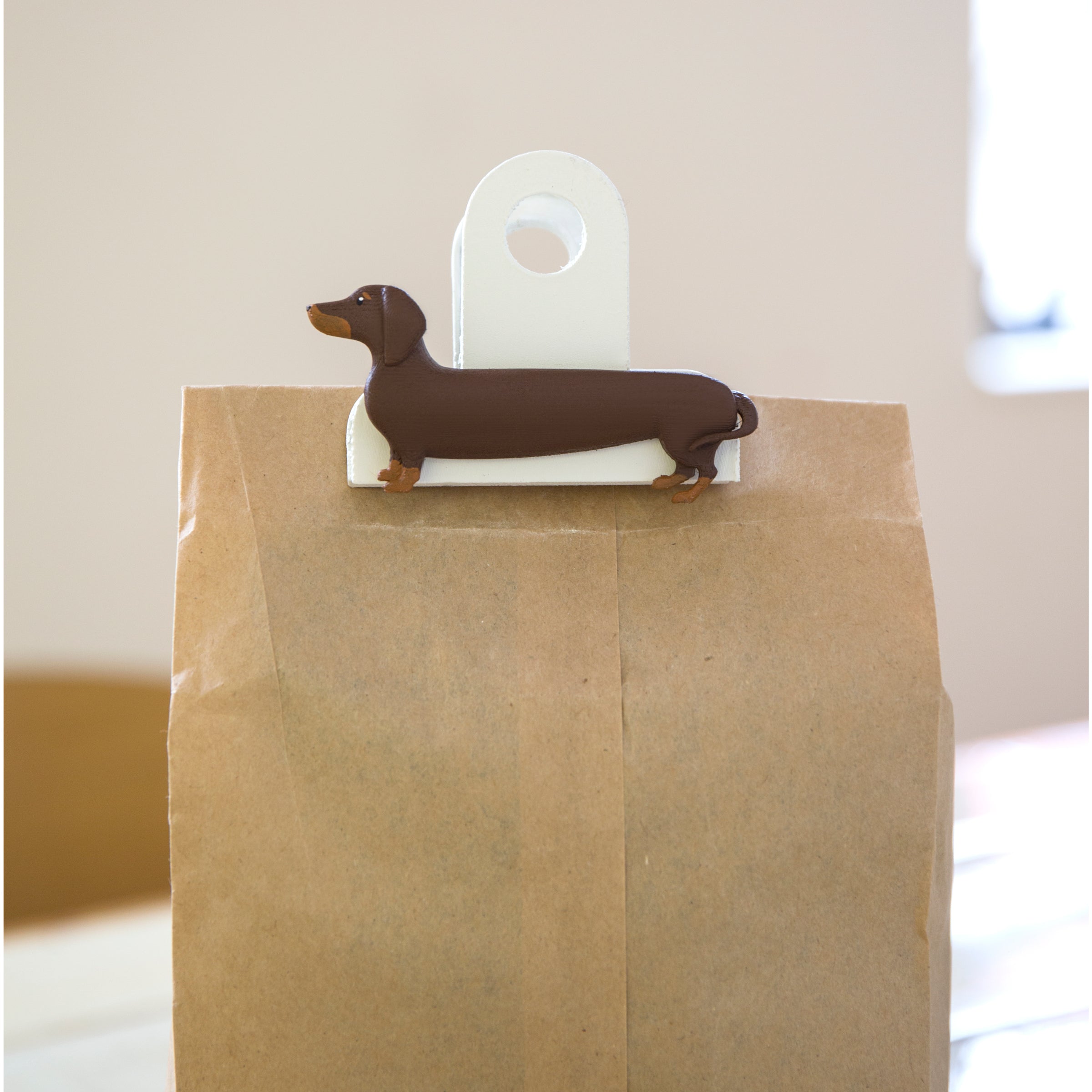 Dog Bag Clips - Secure & Reusable Food Bag Sealer Clips for Dog Treats, Snacks, and Kibble - Perfect for Storage, Travel, and Freshness Protection