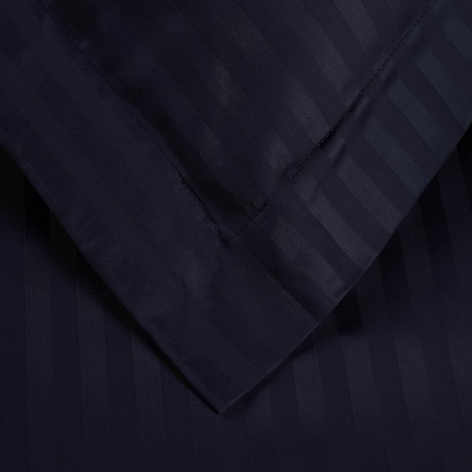 Premium 100% Egyptian Cotton 300 Thread Count Striped Duvet Cover Set - Queen Size, Ultra Soft & Breathable Bedding for Luxury Hotel-Style Comfort at Home
