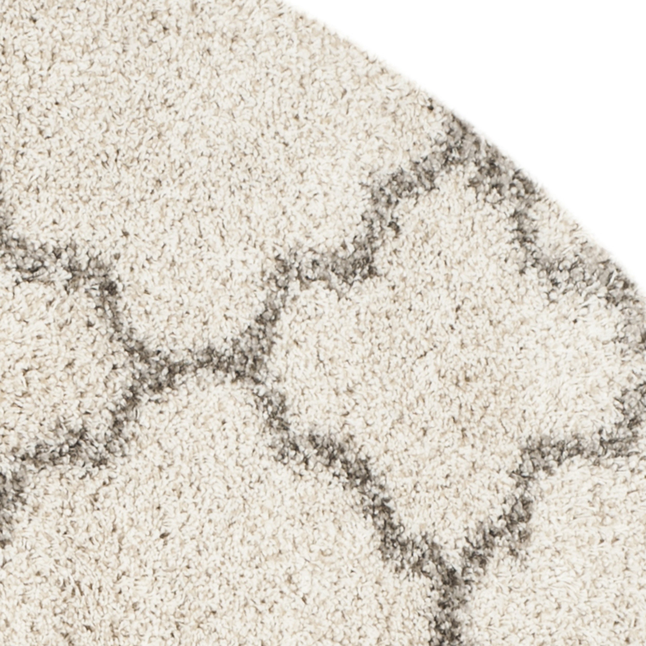 SAFAVIEH Hudson Shag Collection 7' Round Area Rug - Ivory & Grey Moroccan Trellis Design, Non-Shedding & Easy Care, 2-inch Thick Plush Rug for Living Room, Bedroom, High Traffic Areas | Perfect for Cozy Home Decor & Family Gatherings (SGH282A)
