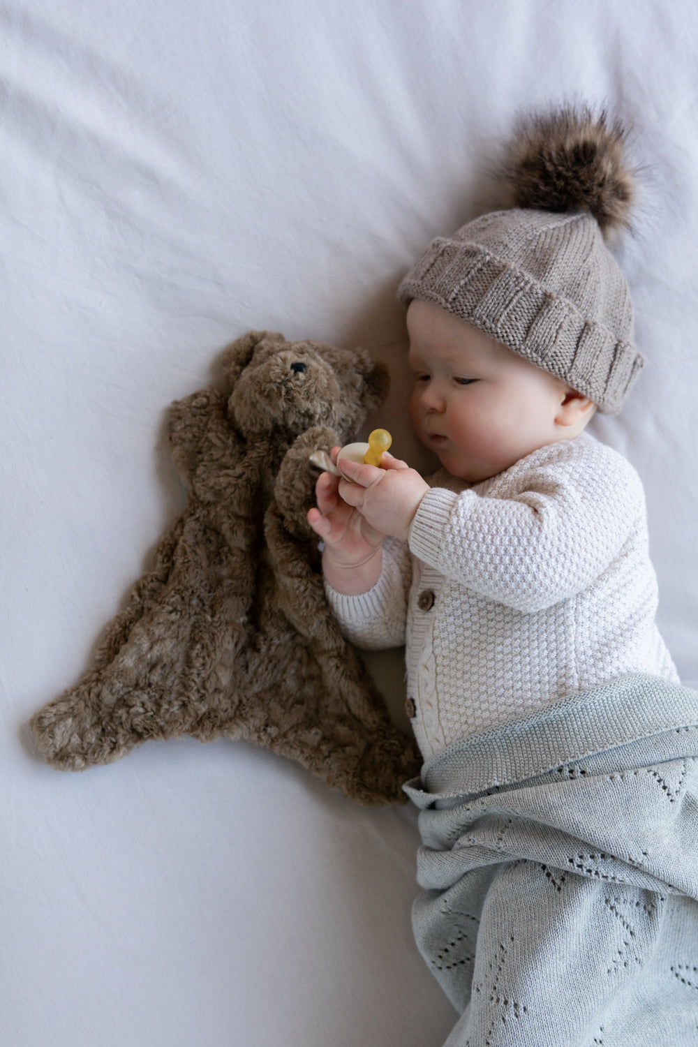 Benny the Bear Plush Toy - Cute & Cuddly Stuffed Animal for Kids | Perfect Gift for Birthdays, Christmas & Bedtime Comfort