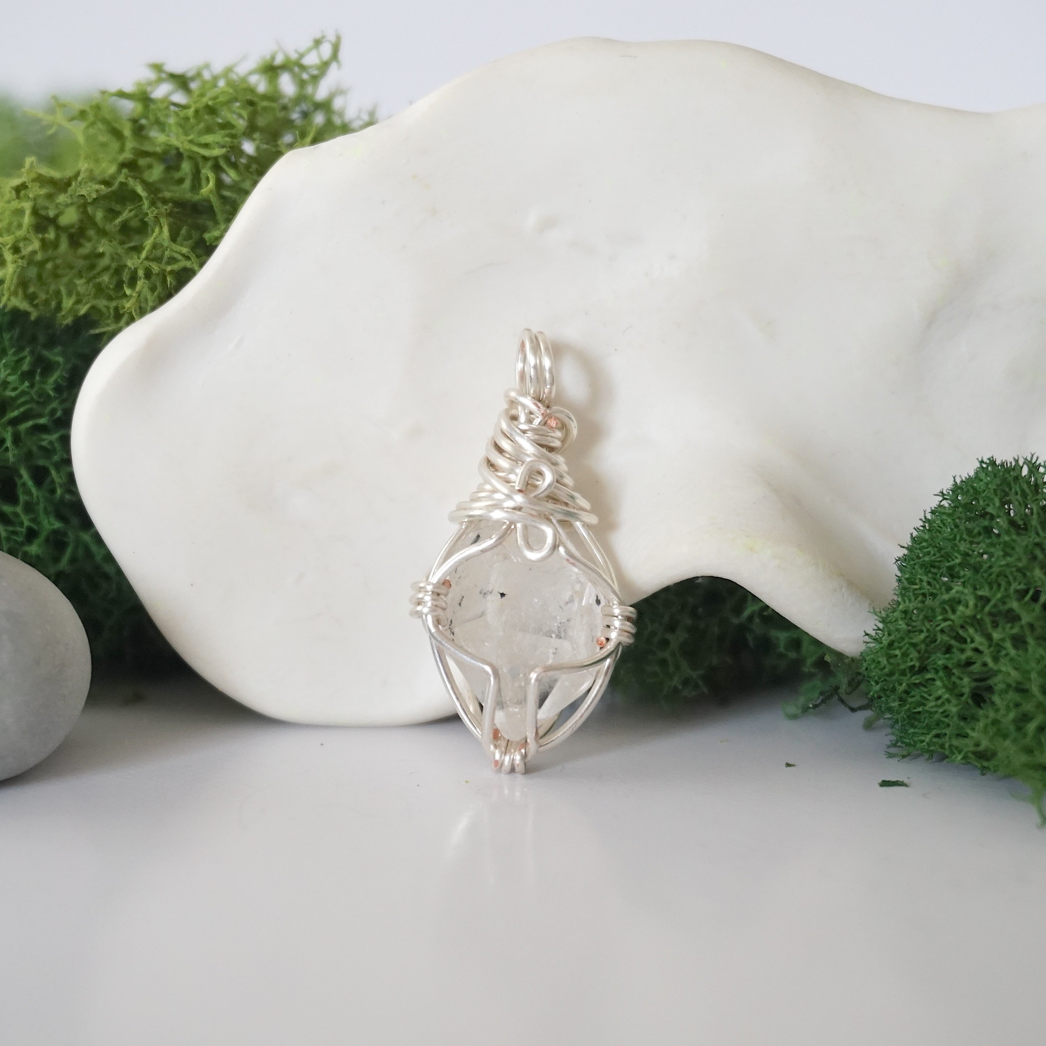 Elegant Herkimer Diamond Birthstone Necklace - Dainty Crystal Pendant for Women - Perfect Gift for Birthday, Anniversary & Special Occasions