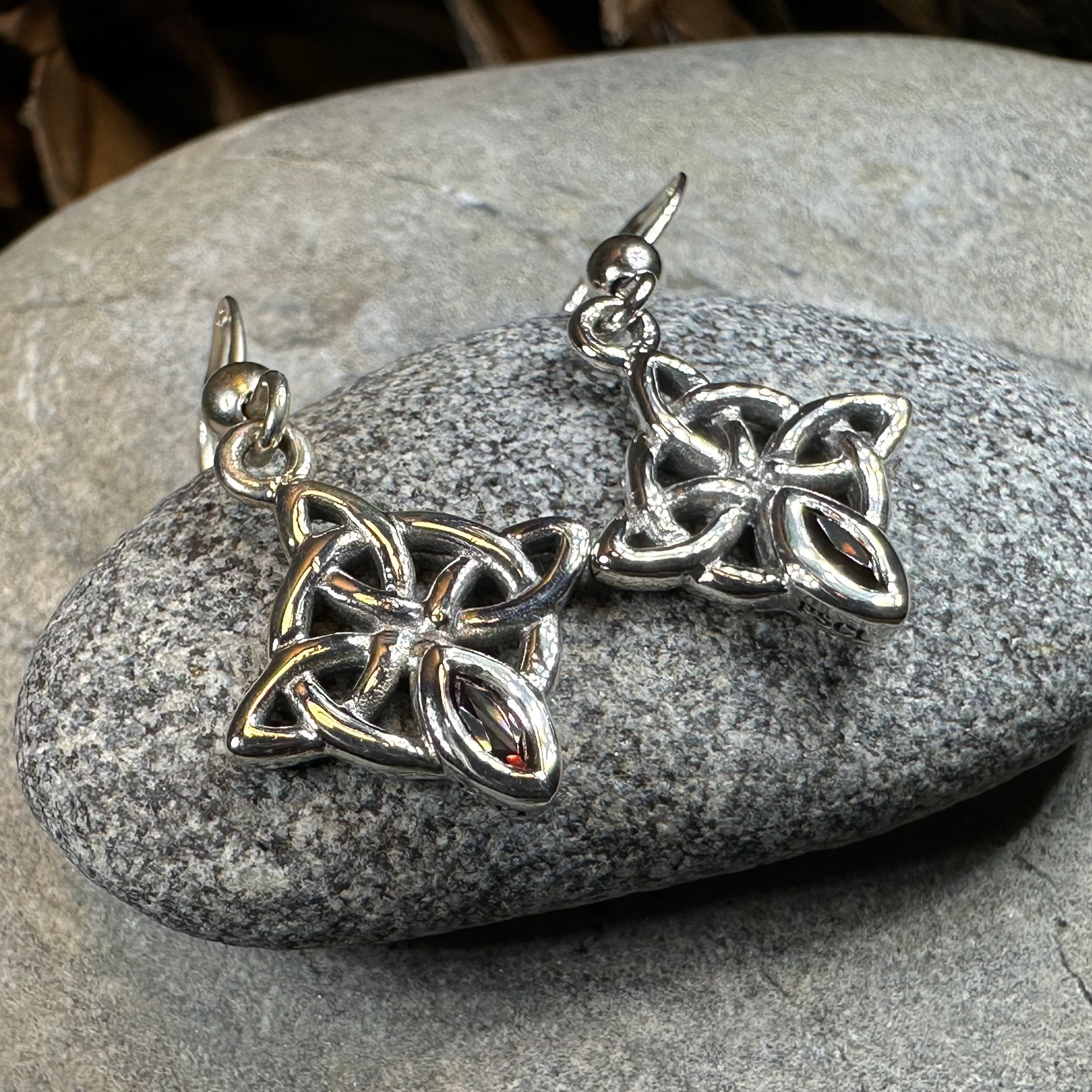Celtic Knot Earrings for Women - Sterling Silver Irish Claddagh Dangle Earrings - Perfect for St. Patrick's Day, Weddings & Celtic-Themed Events