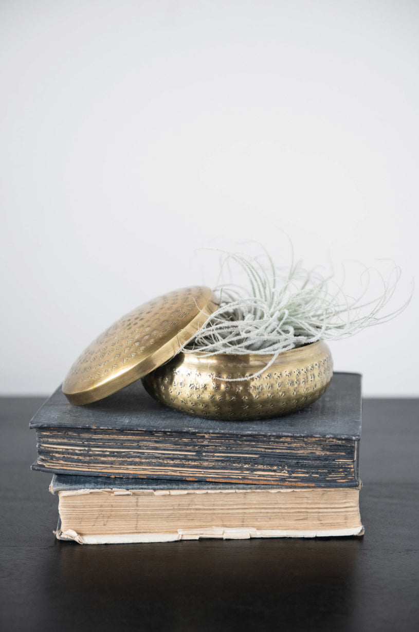 Handmade Hammered Metal Decorative Bowl - Perfect for Home Decor, Centerpiece, Jewelry Storage & Gift Giving
