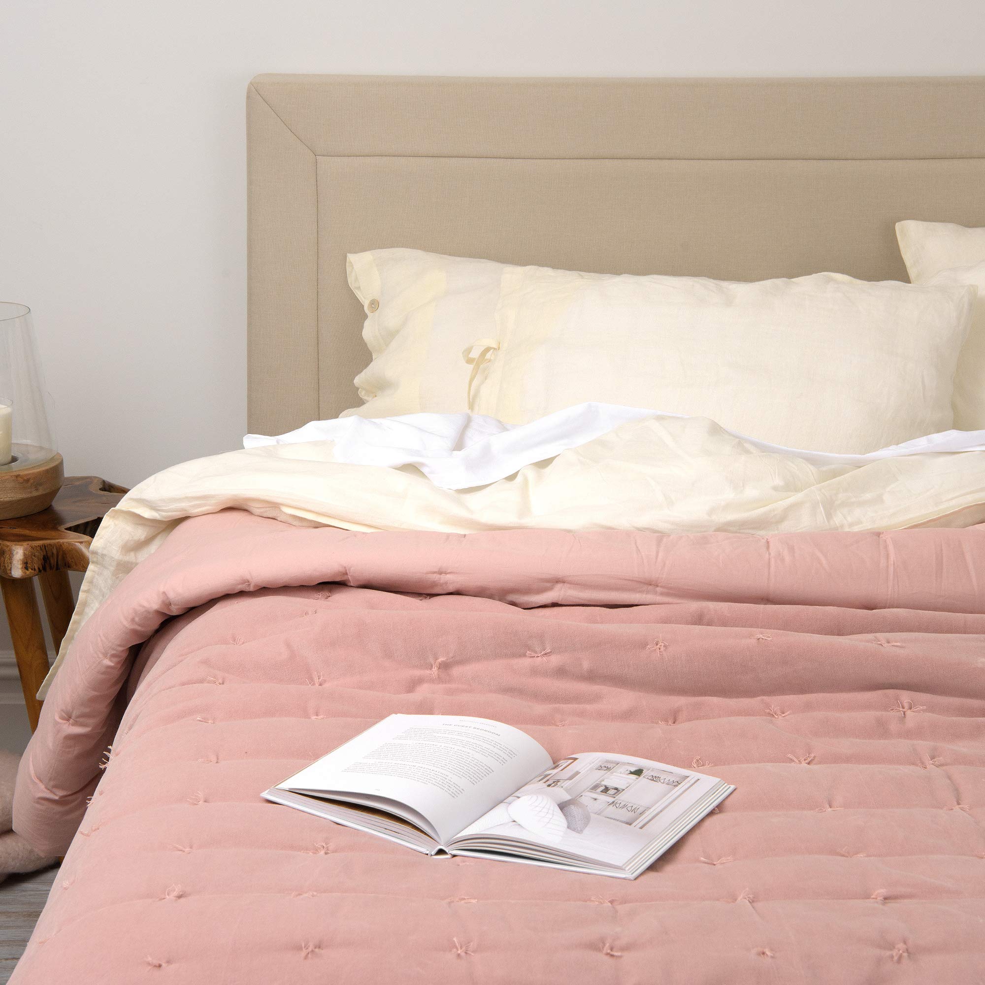 Premium Velvet & Cotton Tasseled Quilt - King Size Pink Bedding (108