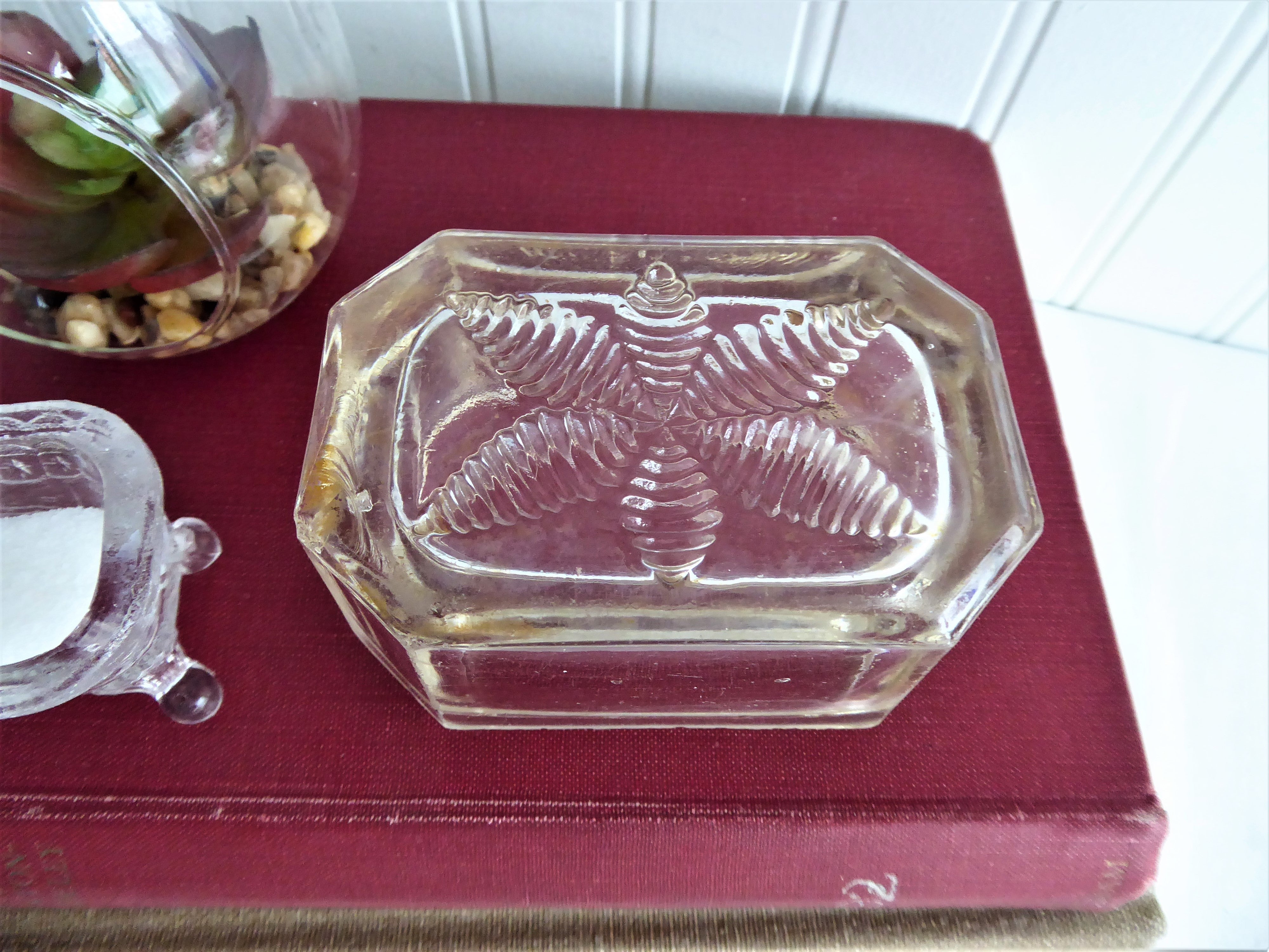 Antique Victorian Cut Crystal Open Salt Dish with Leaf Bottom - Large Master Size, Faceted Design Circa 1880s - Perfect for Table Setting, Collectible Display & Home Decor