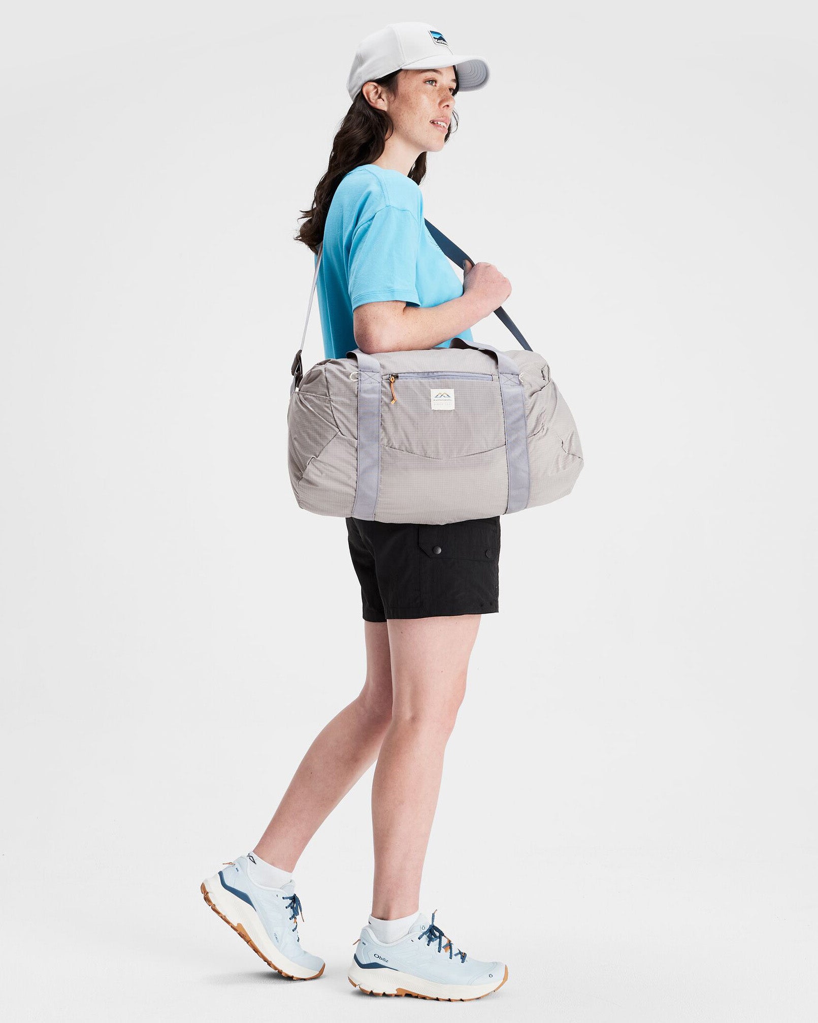 Pack&Go Duffel Bag - Lightweight Travel Duffel with Water-Resistant Fabric for Gym, Sports & Weekend Getaways | Perfect for Workouts, Camping & Air Travel