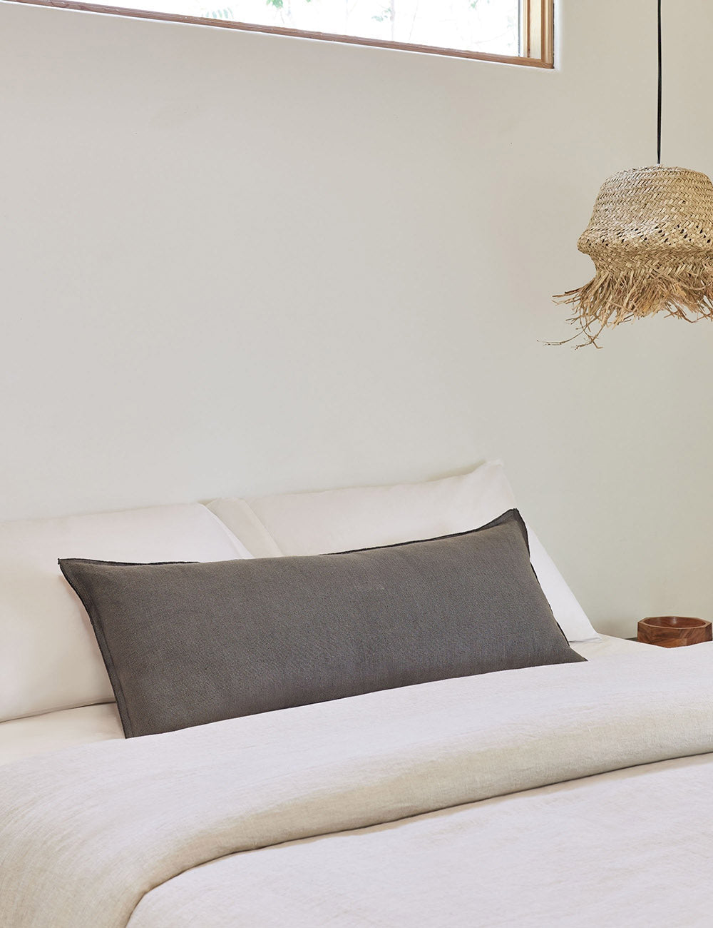 Arlo Linen Pillow - Premium Soft Linen Pillow Cover for Bed, Couch & Home Decor - Breathable & Comfortable for All Seasons
