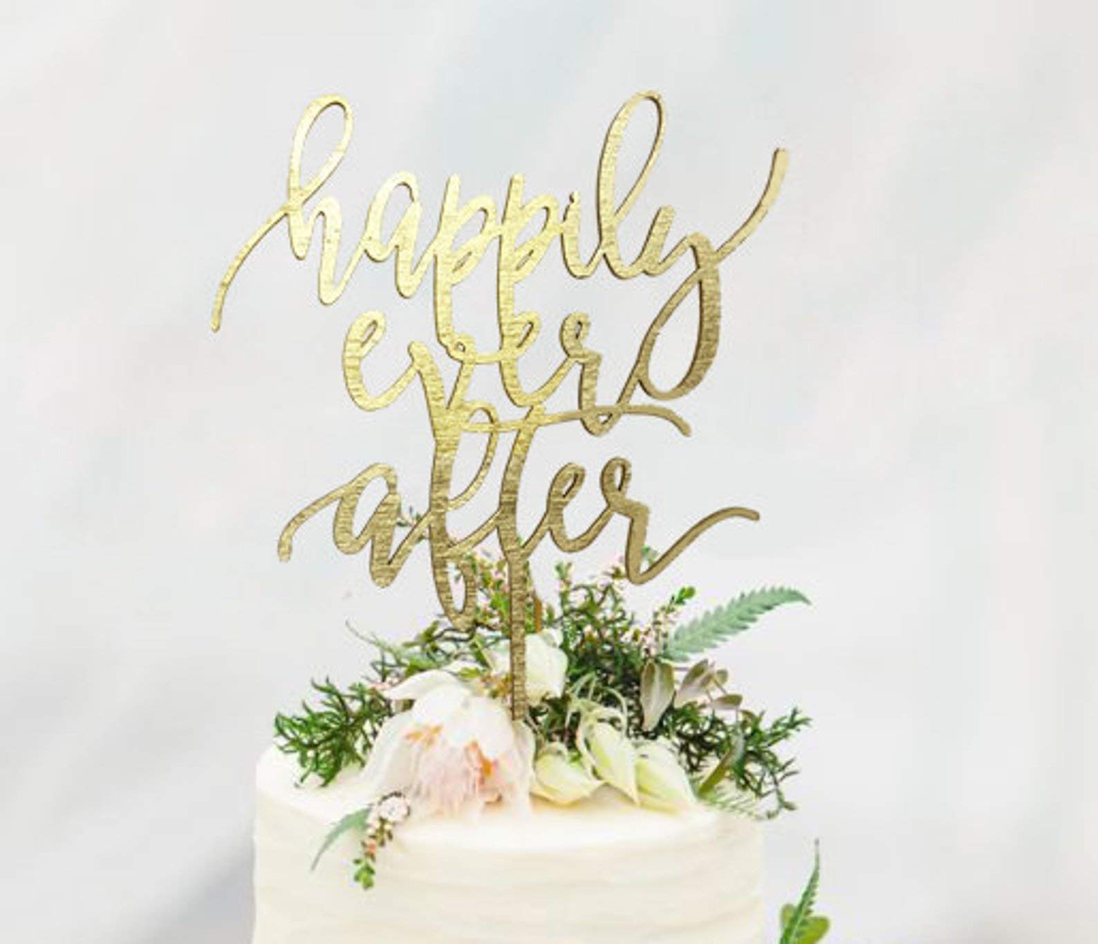 Rustic HAPPILY EVER AFTER Wedding Cake Topper - Handmade Country Chic Cake Decor for Rustic, Beach & Outdoor Weddings - Perfect for Wedding Cakes, Anniversary Cakes & Special Occasions