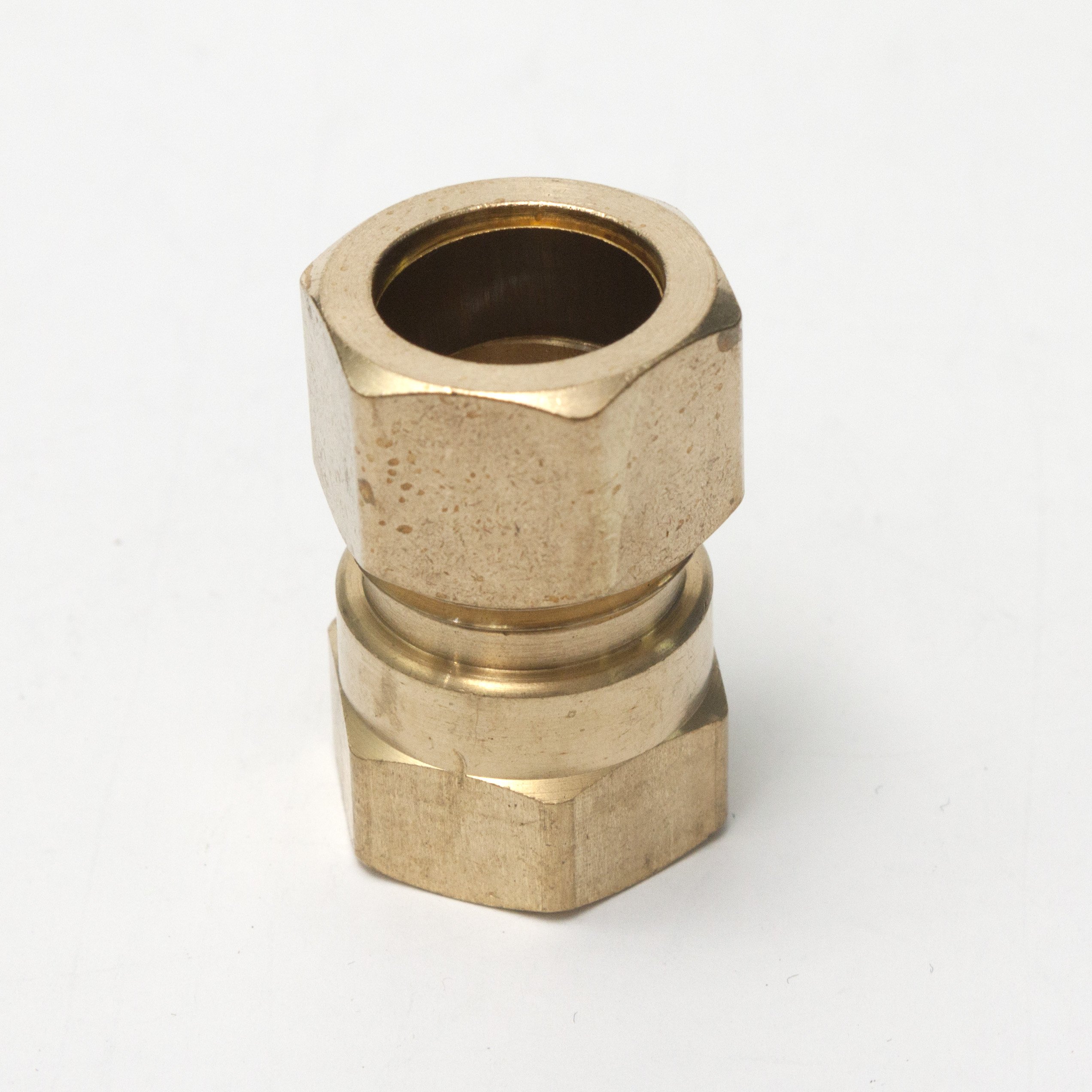 LTWFITTING 5/8-Inch OD x 1/2-Inch Female NPT Brass Compression Fitting Connector - Pack of 150 - for Plumbing, HVAC, and Industrial Applications