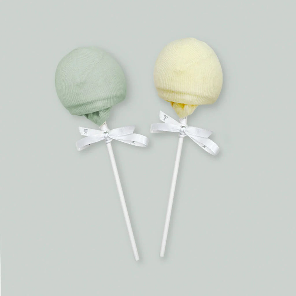 Personalized Baby Gift Set - Custom Newborn Present for Birthdays & Showers - Sweet Beginnings LBG1020 - Perfect for Baby Showers, Christenings & Welcoming New Parents