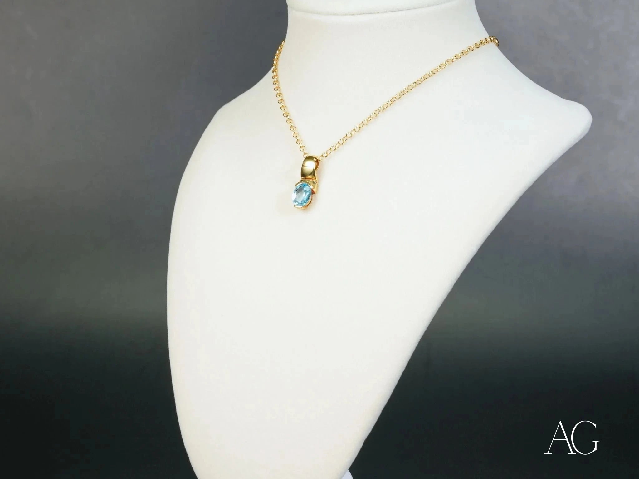 Ocean Breeze Pendant Necklace - Handmade Sea Glass Jewelry for Women - Perfect for Beach Wedding, Vacation & Boho Fashion Accessories