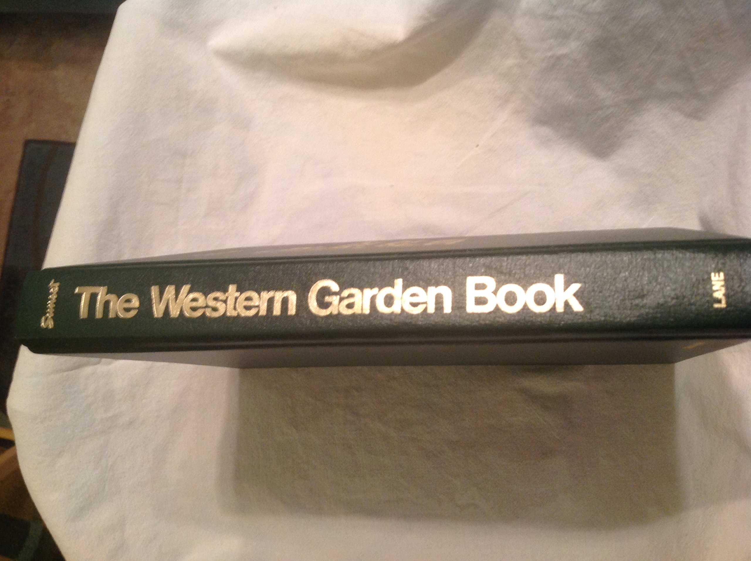Western Garden Book - Essential Guide to Gardening in Western North America | Perfect for Home Gardeners & Landscaping Projects