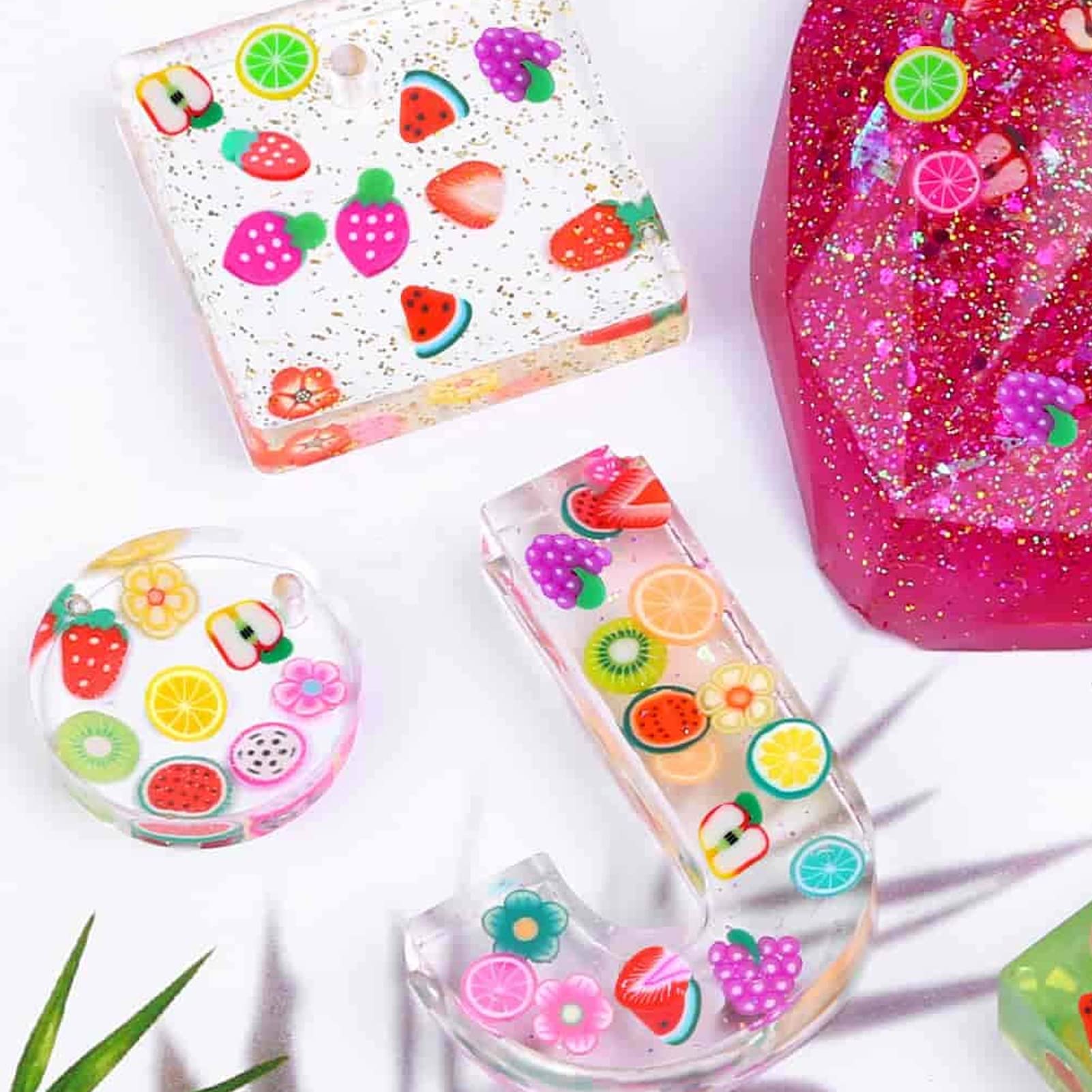 Fruit Nail Art Slices - 10g Polymer Clay Kiwi-Shaped Nail Decorations for DIY Nail Art, Phone Cases & Craft Projects | Perfect for Summer Nail Designs & Gift Making