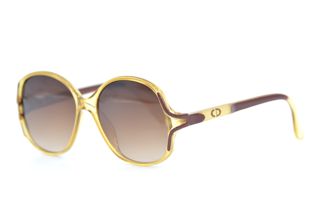 Christian Dior 2261 10 Sunglasses - Luxury Designer Shades for Women - UV Protection & Fashion Statement - Perfect for Beach, Driving & Outdoor Activities