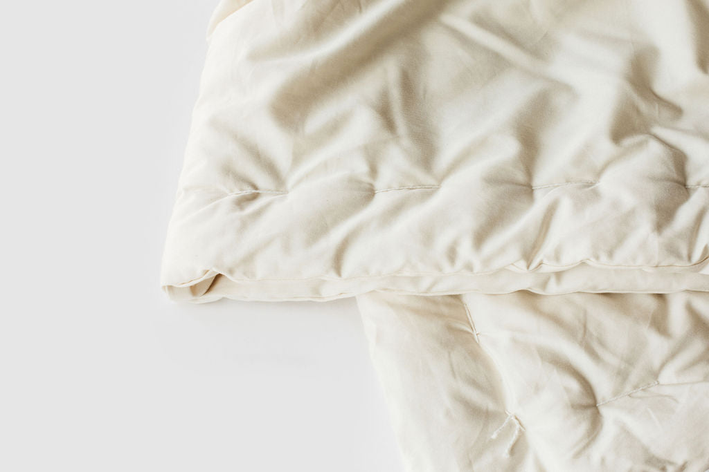 Premium All-Natural Wool Comforter - Hypoallergenic, Temperature Regulating, Ultra Soft Bedding for Year-Round Comfort - Perfect for Cold Winters & Allergy Relief