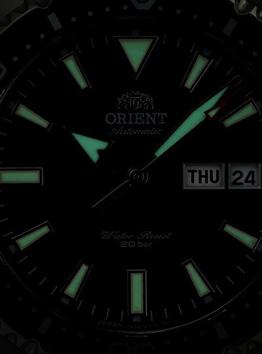 ORIENT WATCH SPORTS MAKO RN AA0001B JDM Automatic Dive Watch for Men - 200M Waterproof, Stainless Steel, Japanese Movement - Perfect for Scuba Diving, Swimming & Outdoor Adventures